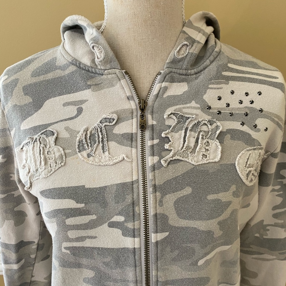 BCBG Long Camo Zipup - Picture 2 of 8